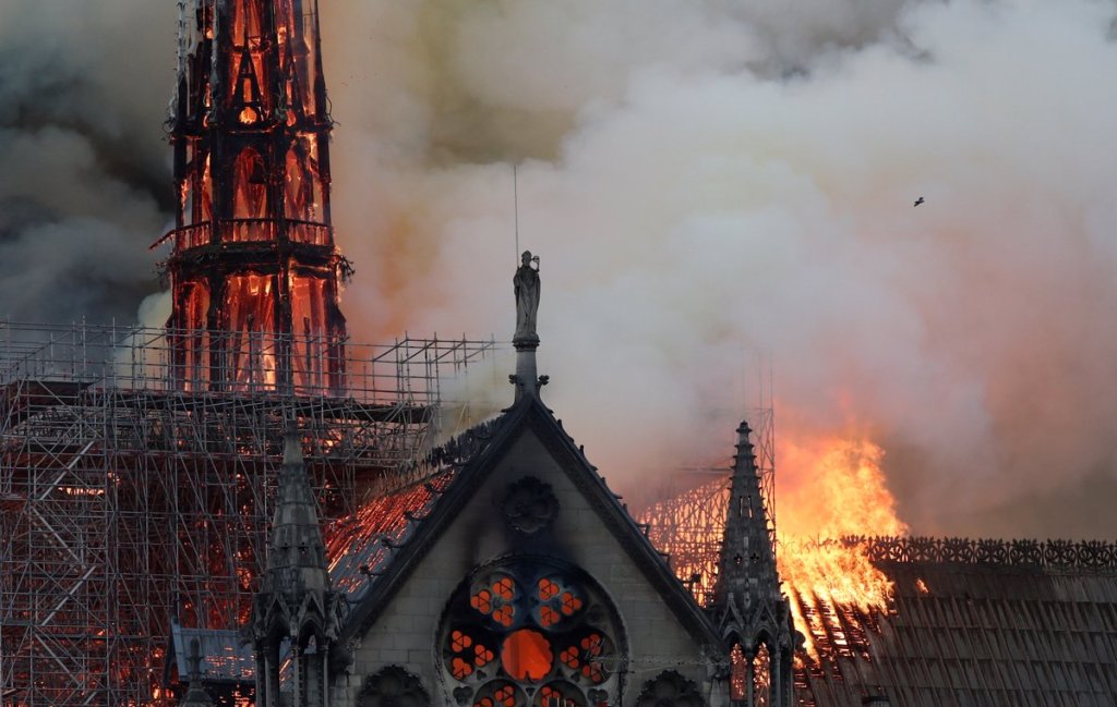 Notre Dame ardiendo, ¿y mi&nbsp;Jorobado?