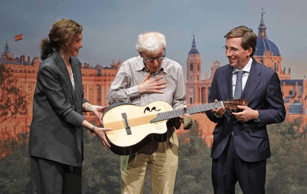 Un buitre llamado Woody Allen posó en Madrid